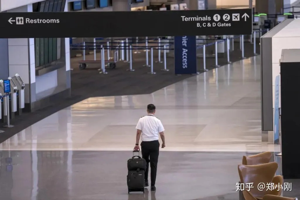 疫情重创全球航空业，“ A380 完了，波音 747 也完了”—美国退役飞机公司